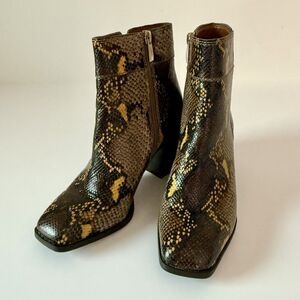 Franco Sarto Women's Size 7M Snake Print Leather Zip Ankle Bootie w/ Block Heel